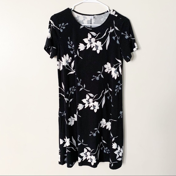 Old navy black floral shirt dress size medium - Picture 2 of 7